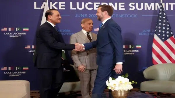 ‘అమెరికా-ఇరాన్ చర్చల వేళ స్విట్జర్లాండ్లో ఆసిమ్ మునీర్ను చంపేందుకు మొసాద్ కుట్ర’: బ్రెజిల్ విశ్లేషకుడి సంచలన క్లెయిమ్..!!