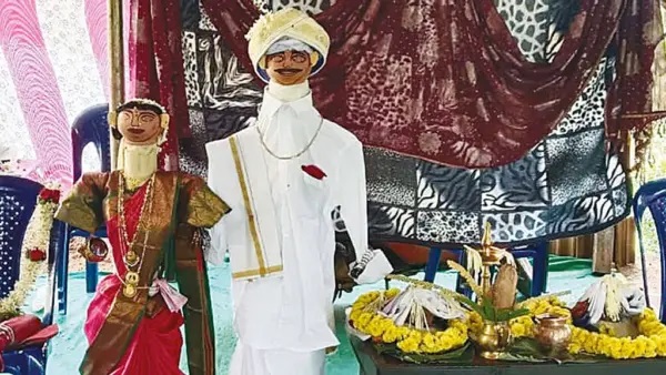 “చనిపోయిన 25 ఏళ్ల తర్వాత జరిగిన ప్రేత వివాహం!”.. దివంగత ఆత్మల కోసం పెళ్లి ఇల్లుగా మారిన బంధువుల ఇళ్లు.. విచిత్ర ఆధ్యాత్మిక ఆచారం..!!!
