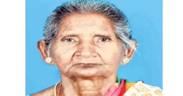 “30 రూపాయలు ఇవ్వలేదని సొంత బామ్మనే దారుణంగా పొడిచి చంపిన మనువడు.. సేలంలో షాకింగ్ ఘటన!”