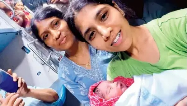 ” మెడికల్ కిట్  కూడా లేదు!”. రైల్లో ప్రసవ వేదనతో తల్లడిల్లిన మహిళ.. కేవలం కత్తితో ప్రసవం చేసిన నర్సు… ఉత్కంఠభరిత సంఘటన..!!!