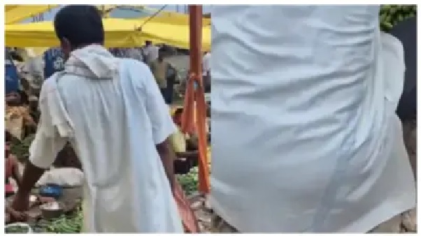 “ఎన్నడూ చూడని ఘోరం సార్ ఇది!.. వెరైటీ వెరైటీగా దొంగతనం చేస్తున్నారుగా!.. రైల్వే బెడ్‌షీట్‌ను కుర్తాగా కుట్టించుకుని తిరుగుతున్న వ్యక్తి”.. ఇంటర్నెట్‌ను ఊపేస్తున్న సంచలన వీడియో..!!!