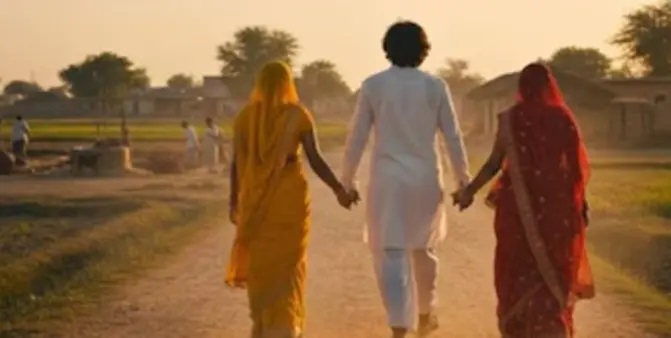 “ఆదివారం సెలవా?”. ఊరి పంచాయితీ ఇచ్చిన సంచలన టైమ్ టేబుల్ తీర్పు.. ఇద్దరు భార్యల మధ్య చిక్కుకున్న భర్త స్థితి..!!!