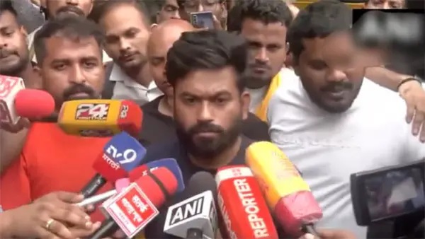 “మా పోరాటాన్ని నాశనం చేయడానికి బయటి నుండి మనుషులను పంపుతున్నారు.” మండిపడ్డ cjp వ్యవస్థాపకుడు అభిజిత్ దీప్కే.. షాకింగ్.!!