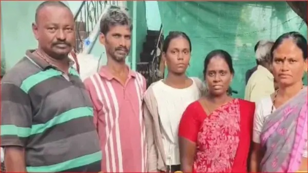 30 ఏళ్లు దాటిపోయింది..! 10వ తరగతి పరీక్షలో ఫెయిల్ కావడంతో ఇల్లు వదిలి పారిపోయిన బాలుడు. ఎన్నికల సంఘం చేసిన ఒకే ఒక పరిశీలనతో కన్నీళ్లలో తల్లిదండ్రులు.. ఏం జరిగింది..?