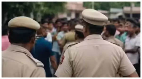 “భార్య అకౌంట్‌లో వచ్చిన డబ్బును గుంజుకోవడానికి ఇలా చేస్తాడా?”.. భార్య గొంతు కోసి చంపిన భర్త. దిగ్భ్రాంతిలో ఊరు.!
