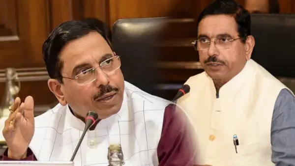 “22 ఏళ్లుగా ఒక్క ఓటమి కూడా లేదు..!” ప్రధాని మోదీకి అత్యంత సన్నిహితుడైన కొత్త విద్యాశాఖ మంత్రి ప్రహ్లాద్ జోషి ఎవరు..??