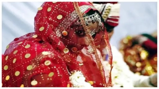 “నువ్వు నన్ను తాకితే చంపేస్తా! నేను ఇప్పటికే వేరొకరి దాన్ని”.. శోభనం గదిలో షాకిచ్చిన నూతన వధువు!
