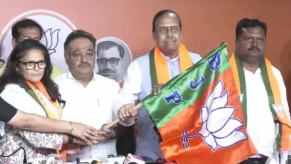 మమతా బెనర్జీకి షాక్! టీఎంసీని వీడి బీజేపీలో చేరిన ముగ్గురు కీలక నేతలు: ఎవరీ సుష్మితా దేవ్, ప్రకాష్ చిక్, సుఖేందు శేఖర్?
