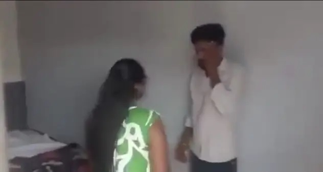 ‘నిన్ను పెళ్లి చేసుకుని నా జీవితమే నాశనమైంది’: దేహశుద్ధి చేసినా తగ్గని భర్త.. వైరల్ అవుతున్న వీడియో!