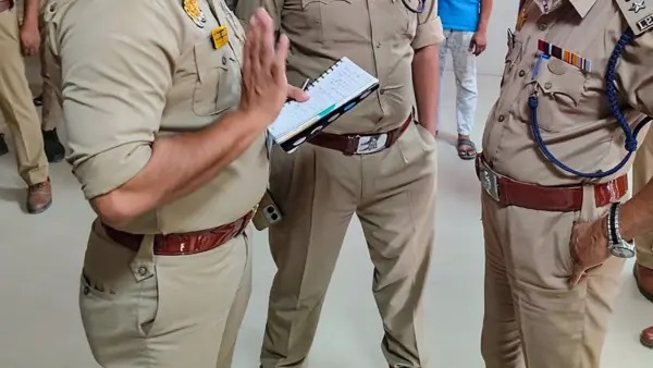 షాకింగ్ ఘటన: ‘విశాల్’గా పరిచయమై ‘ఇర్షాద్’గా తేలిన యువకుడు.. ఇద్దరు మహిళలను మోసం చేసి, మతమార్పిడికి ఒత్తిడి!