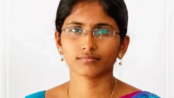 యూట్యూబ్ వీడియోలు చూసి ఇంట్లోనే ప్రసవం – తల్లి మృతి; భర్త, అత్తపై కేసు నమోదు