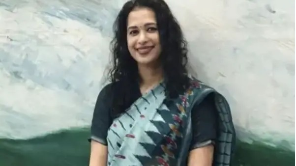 “సహోద్యోగినితో అంత సాన్నిహిత్యమా?”: పడకగదిలో భర్త ఫోన్ చూసిన భార్య.. మరుసటి రోజు రక్తపు గాయాల నడుమ గదిలో మృతి.. ఆ రాత్రి ఏం జరిగింది? వెలుగులోకి విస్తుపోయే నిజాలు!