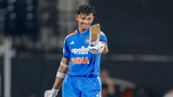 “జైస్వాల్‌కు సింహస్వప్నంగా మారిన ఎడమచేతి వాటం బౌలర్లు”. కేవలం 2 బంతులే ఆడారా..? ప్రాక్టీస్ మ్యాచ్‌లోనే శ్రీలంక చేతిలో బోల్తా పడిన భారత ఆటగాళ్లు. షాక్‌లో అభిమానులు.!!
