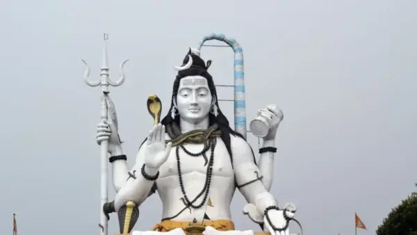 “ఏడాదికి ఒక్క రోజు మాత్రమే తెరుచుకునే ఆలయం..!” అక్కడికి వెళ్తే అనుకున్నది జరుగుతుంది.. శివుని అసాధ్యమైన ఆధ్యాత్మిక అద్భుతం..!!
