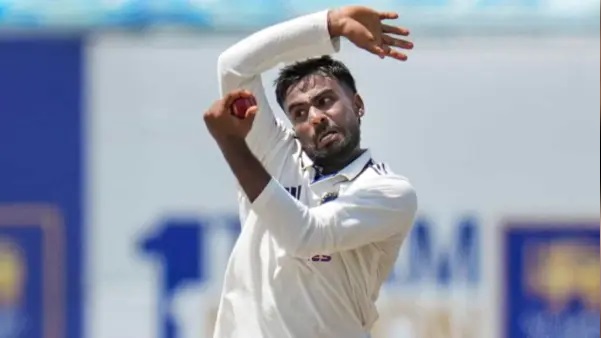 “32 ఏళ్ల రికార్డు బద్దలు!” టెస్ట్ క్రికెట్‌లో గోల్డెన్ డక్! – అరంగేట్ర బ్యాటర్‌కు భారత యువ స్పిన్నర్ దిమ్మతిరిగే షాక్..!!”