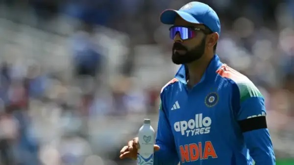 28 ఏళ్లుగా ఎవరూ బద్దలు కొట్టలేని రికార్డును బ్రేక్ చేసిన విరాట్ కోహ్లీ! వెస్టిండీస్‌తో మ్యాచ్‌లో బరిలోకి దిగగానే అజారుద్దీన్ రికార్డును అధిగమించిన కోహ్లీ.. మరో రెండు అరుదైన రికార్డులపై కన్ను!