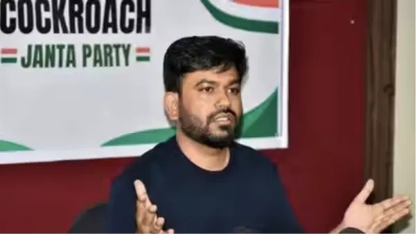 “ముఖ్యమంత్రి పదవికి రాజీనామా చేస్తున్నాను” – బీజేపీ ప్రభుత్వాన్ని ఎద్దేవా చేస్తూ అభిజిత్ దీప్కే వ్యంగ్యాస్త్రం.. మధ్యప్రదేశ్లో రాజుకున్న తీవ్ర వివాదం..!!