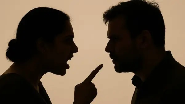 “ఇంటికి రావా..?” భార్య ముక్కు కొరికి తుంచేసిన కిరాతక భర్త.. 8 ఏళ్ల దాంపత్యంలో ఘోరం.. పారిపోయిన భర్త కోసం పోలీసుల గాలింపు!