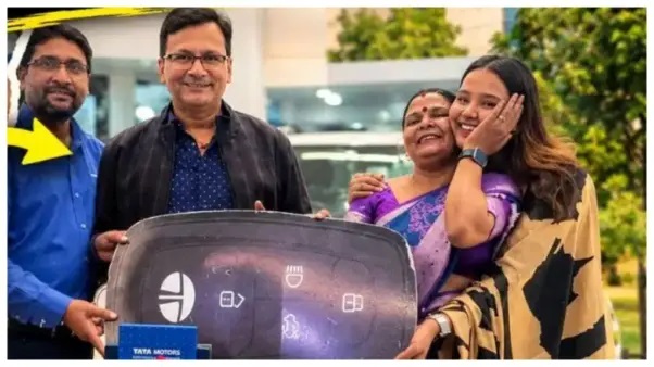 “ఆడపిల్ల ఏం చేయగలదు అని అడిగిన వారికి ఇదే నా సమాధానం!” – తల్లికి కారు బహుమతిగా ఇచ్చి ఆశ్చర్యపరిచిన యువతి అరుదైన ఘనత..!!!