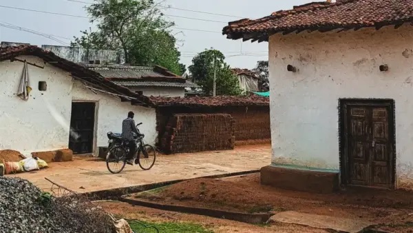 అమ్మాయిలకు ఇలాంటి దుస్థితా! 7 ఏళ్లకే నిశ్చితార్థం.. లేదంటే వ్యభిచార కూపంలోకే.. ఆడపిల్లల కోసం విటులను వెతికే మగవారు.. వెలుగులోకి వచ్చిన సంచలన నిజాలు!