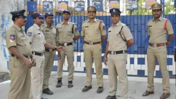 ప్రేమ వ్యవహారంలో ఇంతటి దారుణమా.? ఇంజనీరింగ్ విద్యార్థిని మృతి.. లెక్చరర్ అరెస్ట్.. విచారణలో వెలుగుచూసిన సంచలన విషయాలు..!!!