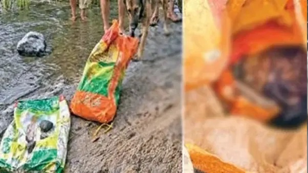 “రక్తంతో తేలివచ్చిన 3 గోనె సంచులు”.. విప్పి చూస్తే వెన్నులో వణుకుపుట్టే నిజాలు.. నదిలో విగతజీవులుగా యువతి, చిన్నారి శరీర భాగాలు!