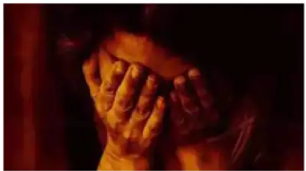 కన్న కూతురికే అన్యాయం చేశారనే ఆరోపణలు.. తల్లి, ఆమె ప్రియుడిపై కఠిన చర్యలు తీసుకోవాలని డిమాండ్!