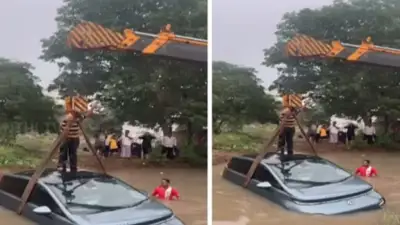 అయ్యో.. బోల్తా పడి కాలువలో మునిగిన కారు! నాలుగేళ్ల చిన్నారి సహా ఐదుగురు ప్రాణాలతో ఎలా బయటపడ్డారంటే?
