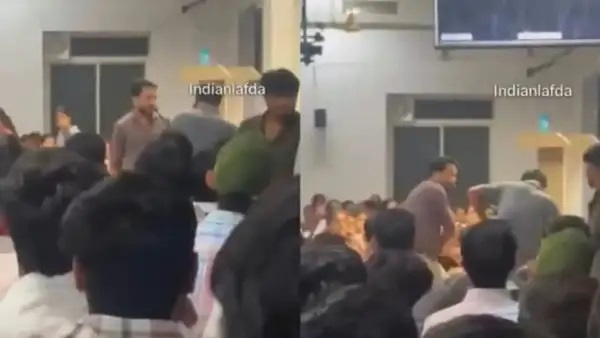 “తరగతి గదిలో విద్యార్థిని చితకబాదిన ఉపాధ్యాయుడు…!” రోడ్డెక్కిన విద్యార్థులు.. అరెస్టయిన కీలక వ్యక్తి.. ఇది కోచింగ్ సెంటరా లేక చిత్రహింసల శిబిరమా..? అకాడమీలో అసలేం జరిగింది..??